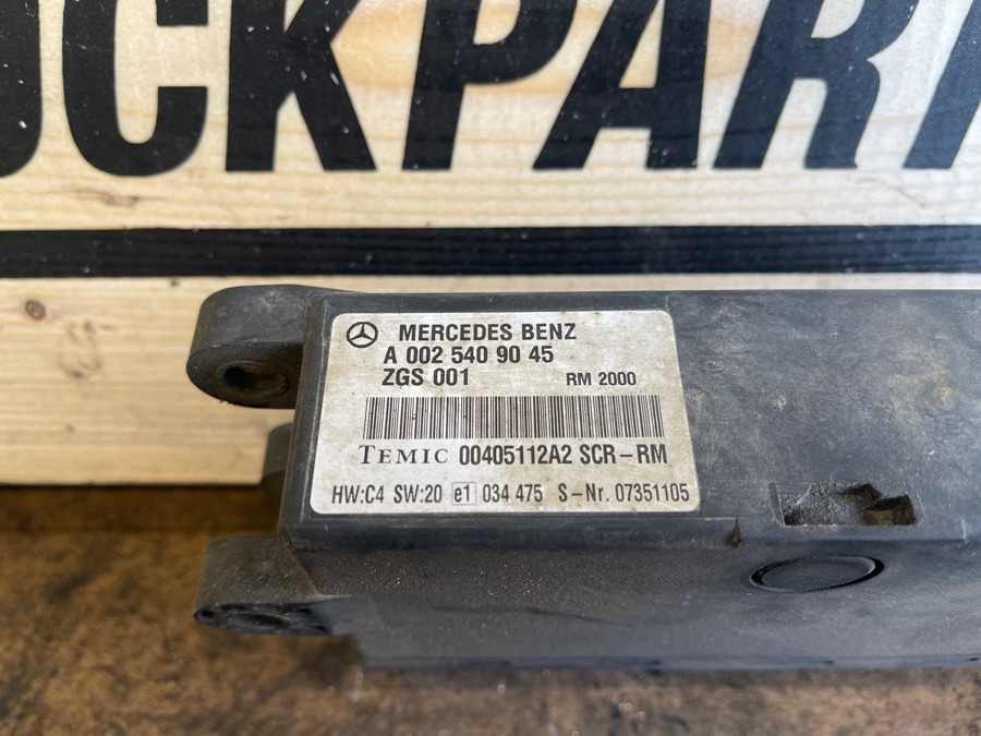 MERCEDES ECU A0025409045 - Electrical system for Truck: picture 2 MERCEDES ECU A0025409045 - Electrical system for Truck: picture 2