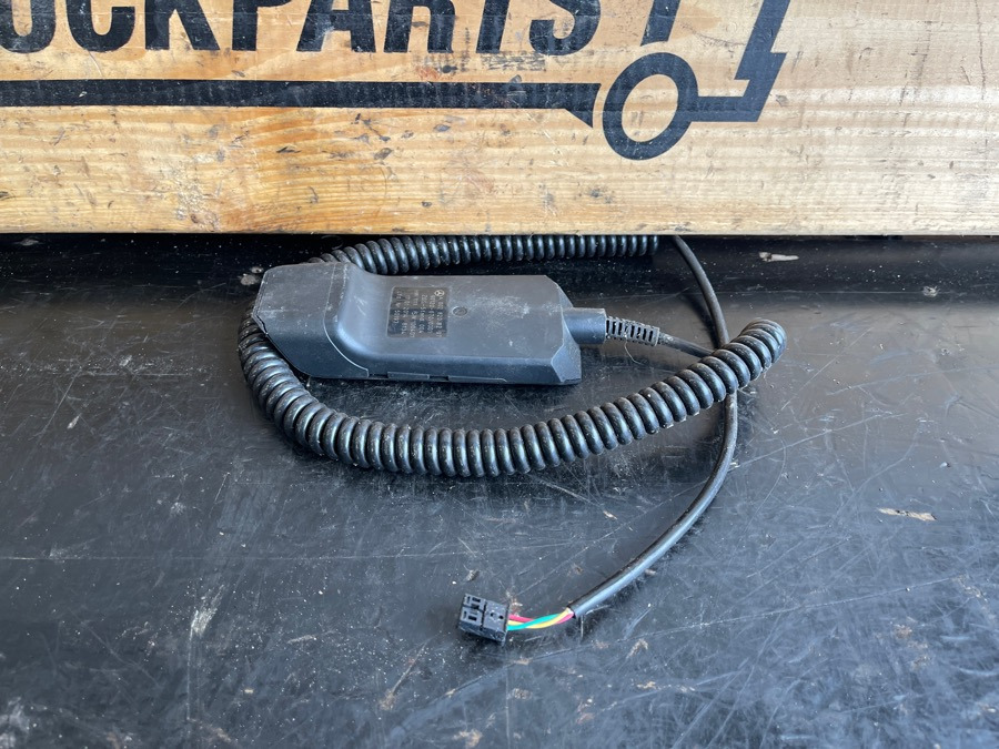 MERCEDES REMOTE MODULE A0028208297 - Cab and interior for Truck: picture 2 MERCEDES REMOTE MODULE A0028208297 - Cab and interior for Truck: picture 2