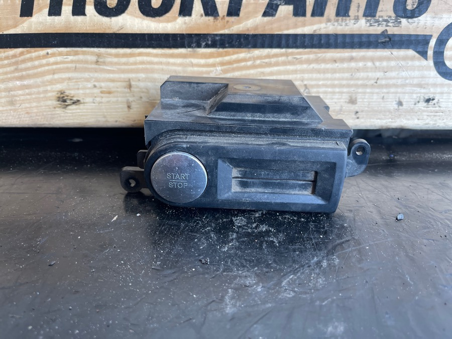 MERCEDES START / STOP A0004464908 - Cab and interior for Truck: picture 1 MERCEDES START / STOP A0004464908 - Cab and interior for Truck: picture 1