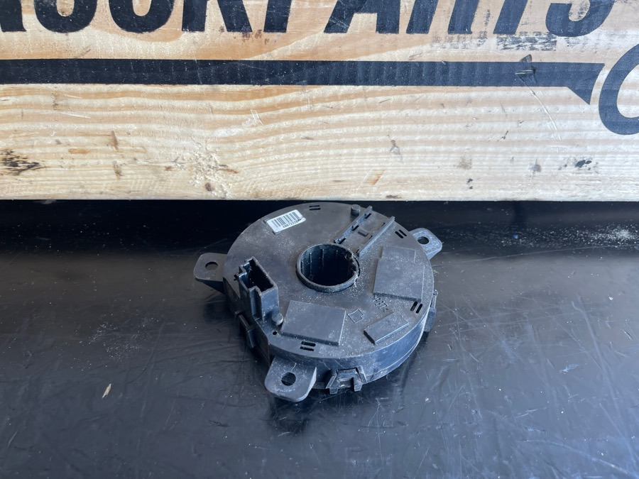 MERCEDES STEERING SENSOR A0004461934 - Cab and interior for Truck: picture 1 MERCEDES STEERING SENSOR A0004461934 - Cab and interior for Truck: picture 1