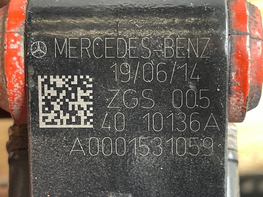 MERCEDES VALVE A0001531059 - Brake valve for Truck: picture 3 MERCEDES VALVE A0001531059 - Brake valve for Truck: picture 3
