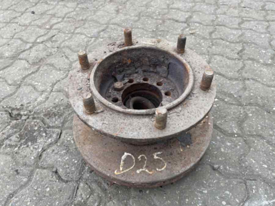 RENAULT FRONT HUB 5010598282 - Wheel hub for Truck: picture 1 RENAULT FRONT HUB 5010598282 - Wheel hub for Truck: picture 1