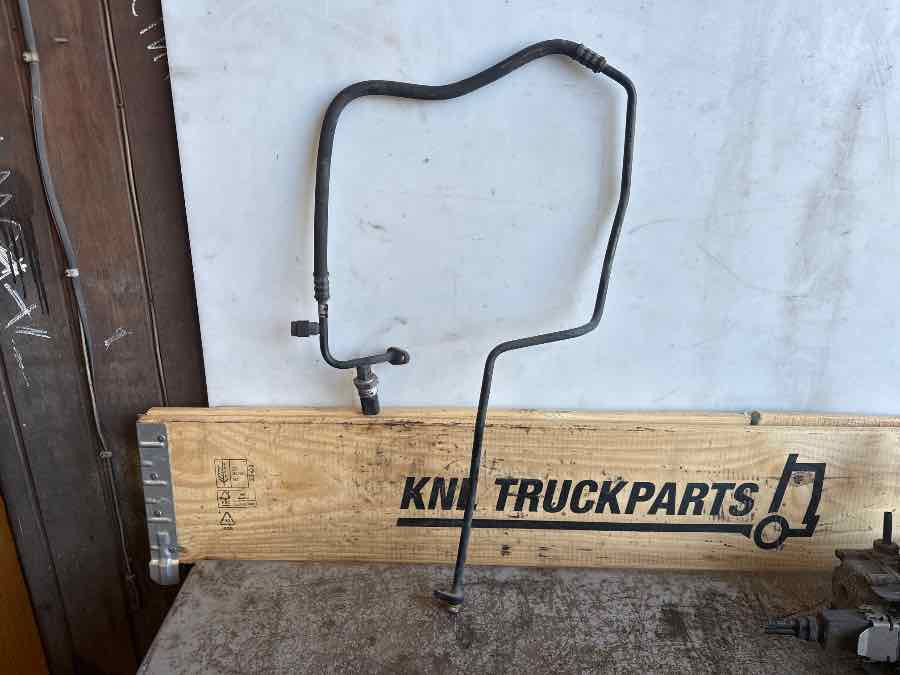 SCANIA A/C PIPE 2106901 + 1777165 - Air intake pipe for Truck: picture 1 SCANIA A/C PIPE 2106901 + 1777165 - Air intake pipe for Truck: picture 1