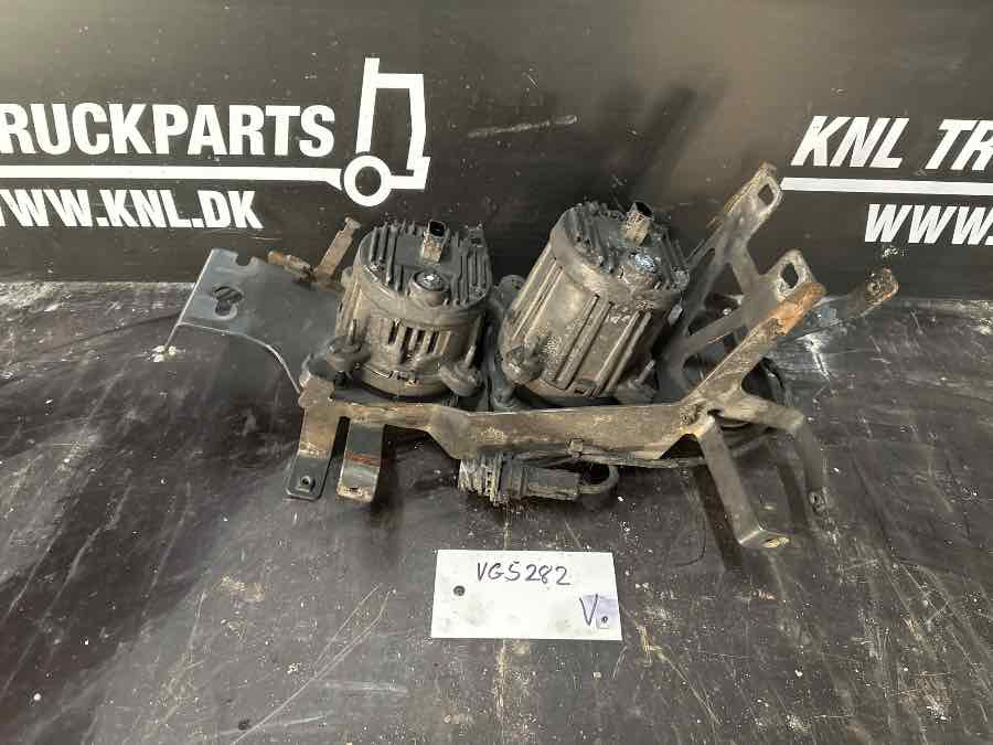 SCANIA LEFT LAMP 2432094 + 2432093 - Lights/ Lighting for Truck: picture 2 SCANIA LEFT LAMP 2432094 + 2432093 - Lights/ Lighting for Truck: picture 2