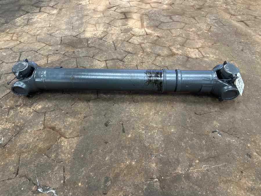 SCANIA PROPSHAFT 1758534 - Propeller shaft for Truck: picture 1 SCANIA PROPSHAFT 1758534 - Propeller shaft for Truck: picture 1