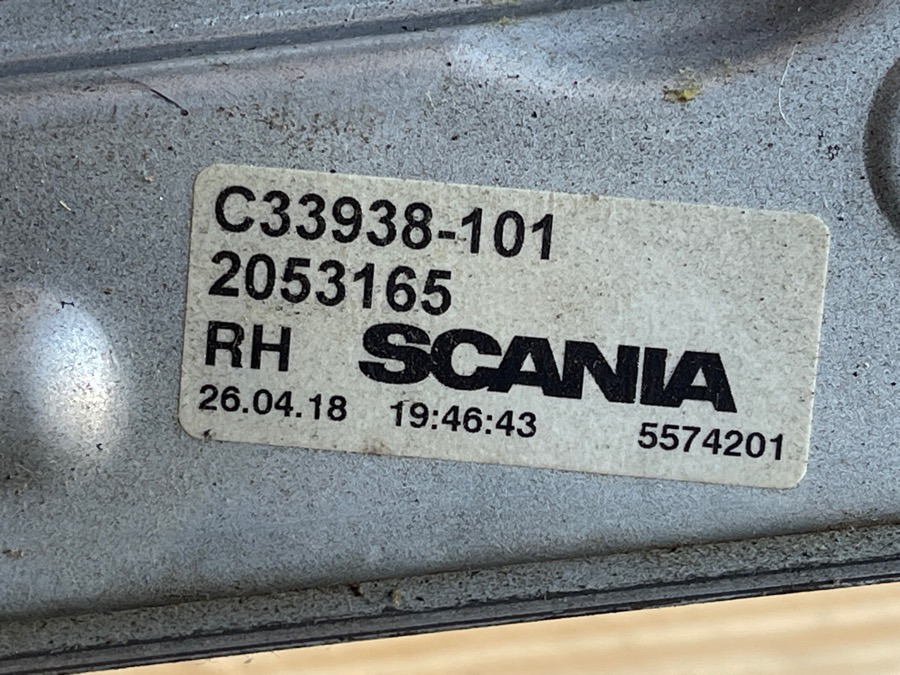 SCANIA WINDOW SYSTEM 2053165 - Cab and interior for Truck: picture 2 SCANIA WINDOW SYSTEM 2053165 - Cab and interior for Truck: picture 2