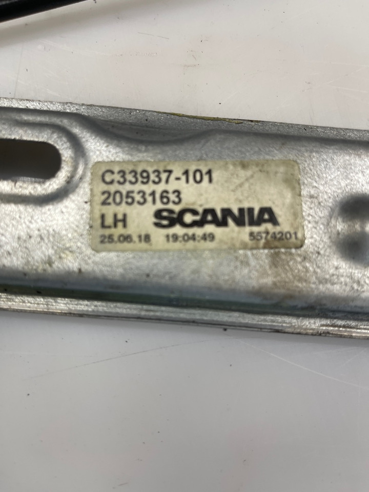 SCANIA WINDOW WINDER 2053163 - Cab and interior for Truck: picture 1 SCANIA WINDOW WINDER 2053163 - Cab and interior for Truck: picture 1