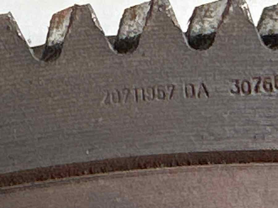 VOLVO FLY WHEEL 21630898 - Engine and parts for Truck: picture 3 VOLVO FLY WHEEL 21630898 - Engine and parts for Truck: picture 3