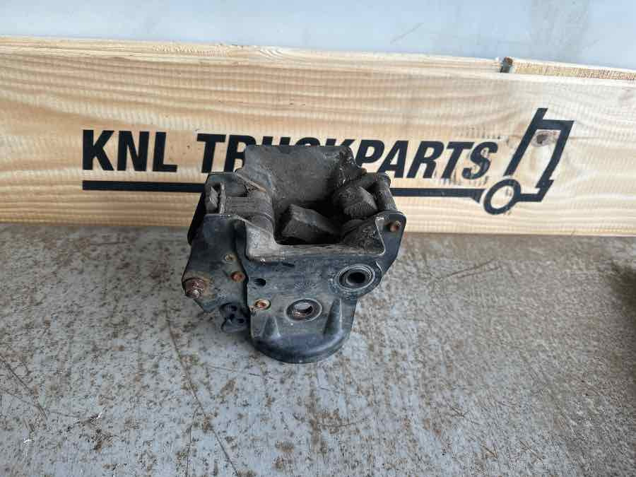 VOLVO LOCK 22247233 - Cab and interior for Truck: picture 2 VOLVO LOCK 22247233 - Cab and interior for Truck: picture 2