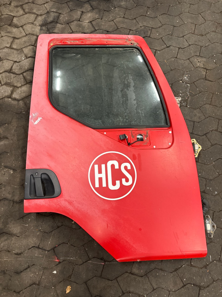 VOLVO RIGHT DOOR FLE 85112764 - Cab and interior for Truck: picture 1 VOLVO RIGHT DOOR FLE 85112764 - Cab and interior for Truck: picture 1