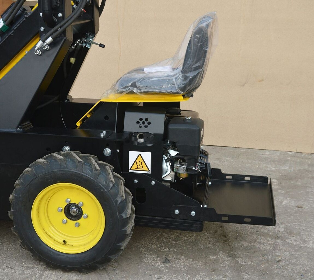 New Skid steer loader Tur Poland Miniradlader Miniloader Mini hoflader TUR N 520: picture 17
