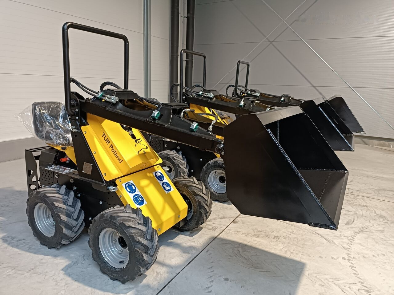 New Skid steer loader Tur Poland Miniradlader Miniloader Mini hoflader TUR N 520: picture 36