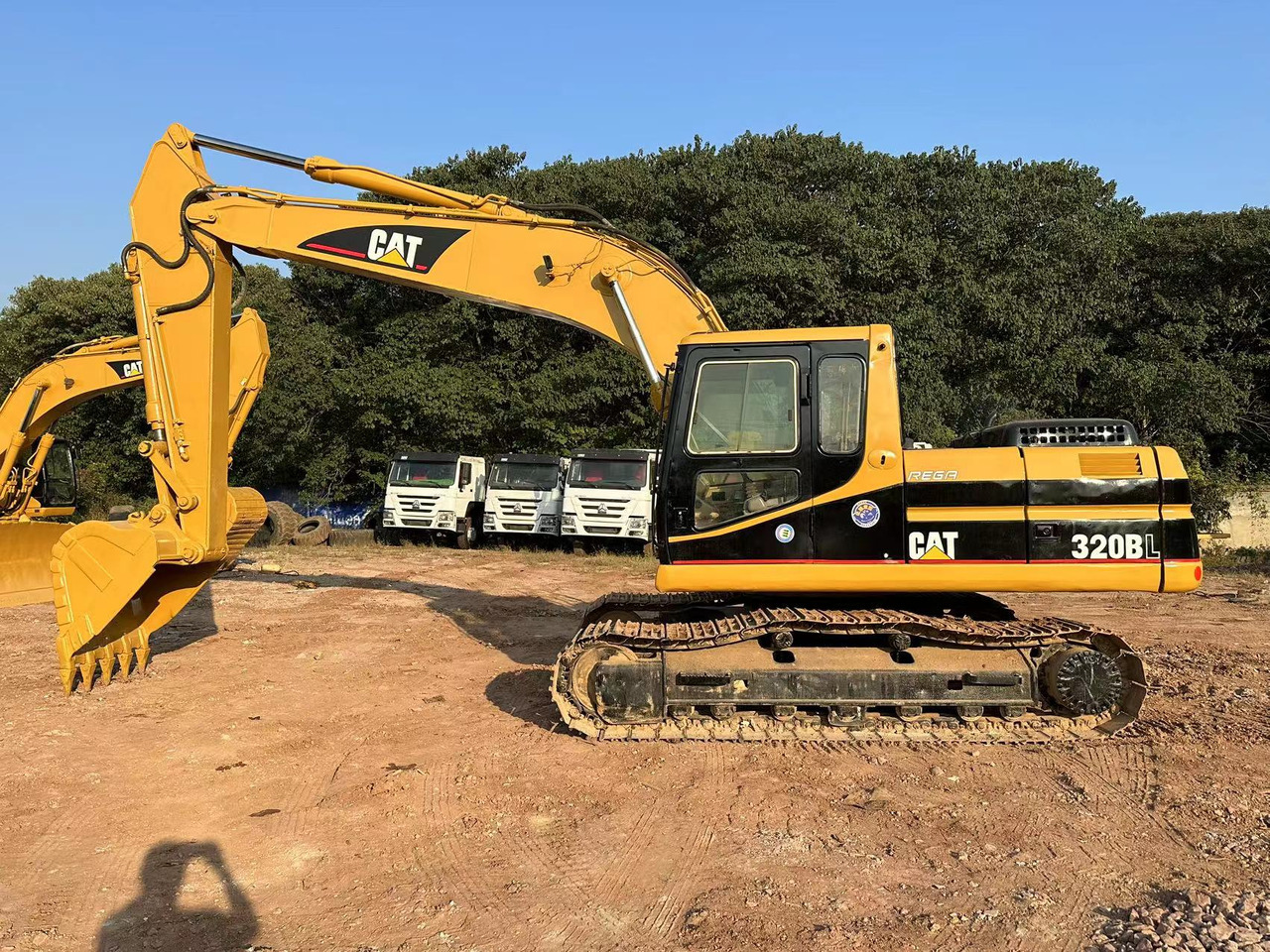 CAT 320B excavator - Crawler excavator: picture 1 CAT 320B excavator - Crawler excavator: picture 1