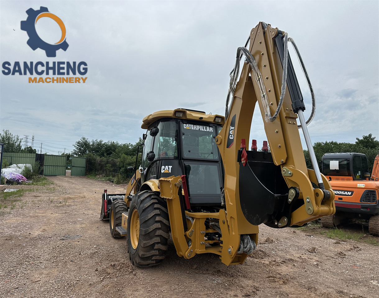 CAT 432F - Backhoe loader: picture 4 CAT 432F - Backhoe loader: picture 4