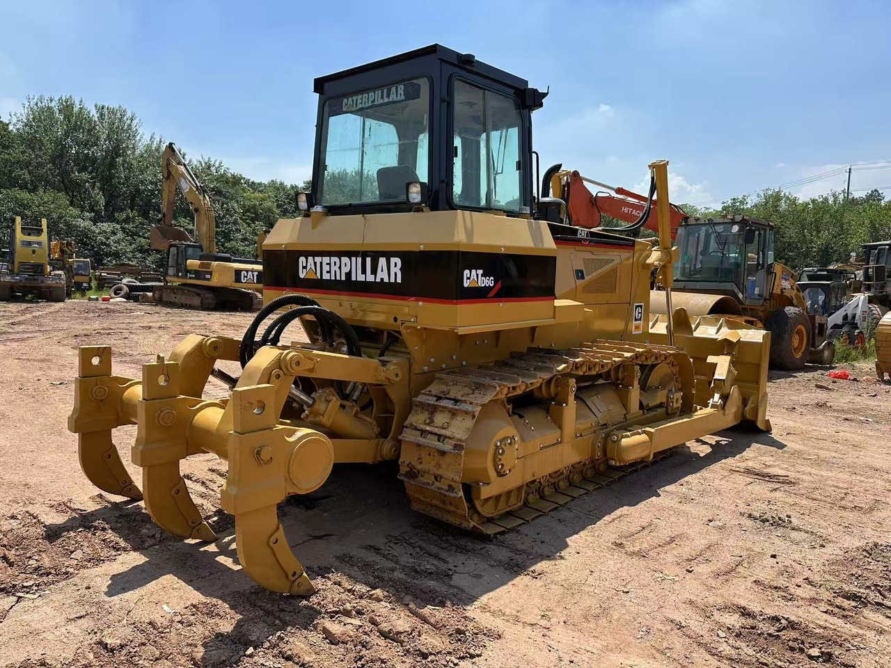 CAT D6G - Bulldozer: picture 2 CAT D6G - Bulldozer: picture 2