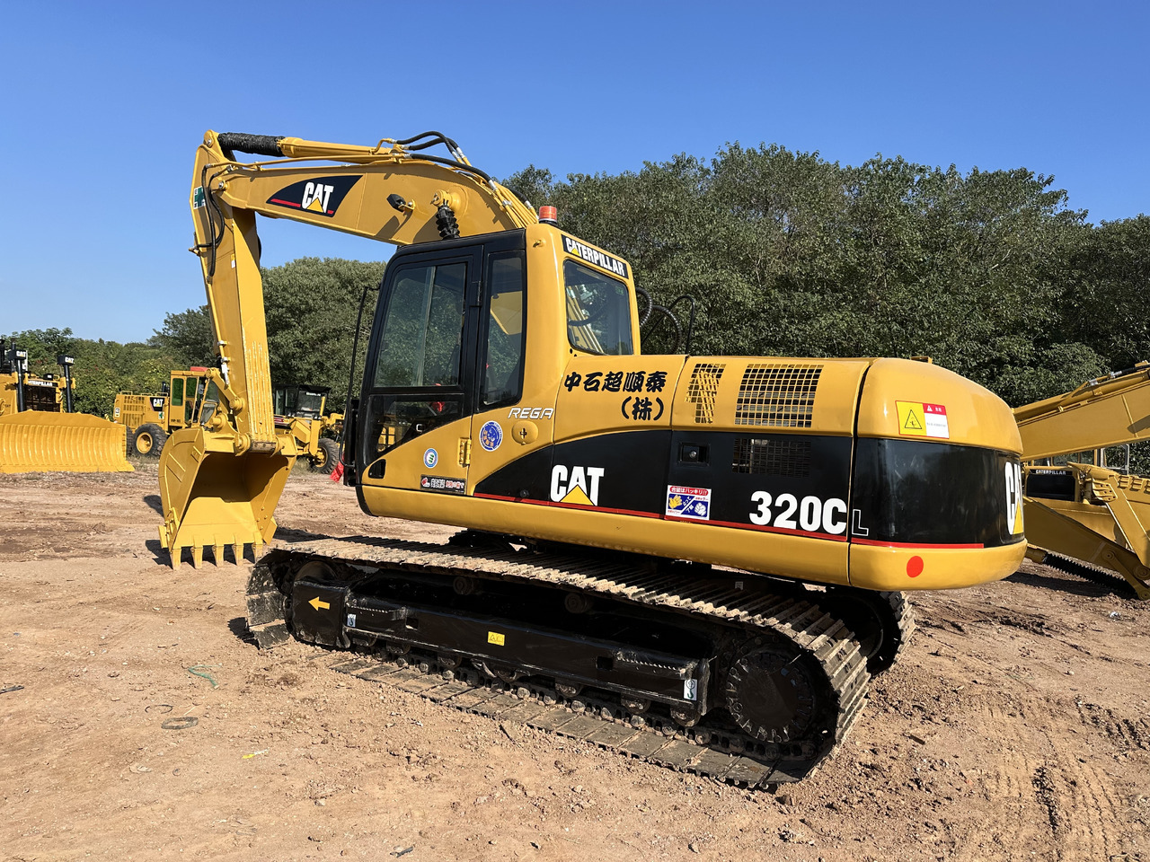 CATERPILLAR 320C - Crawler excavator: picture 1 CATERPILLAR 320C - Crawler excavator: picture 1