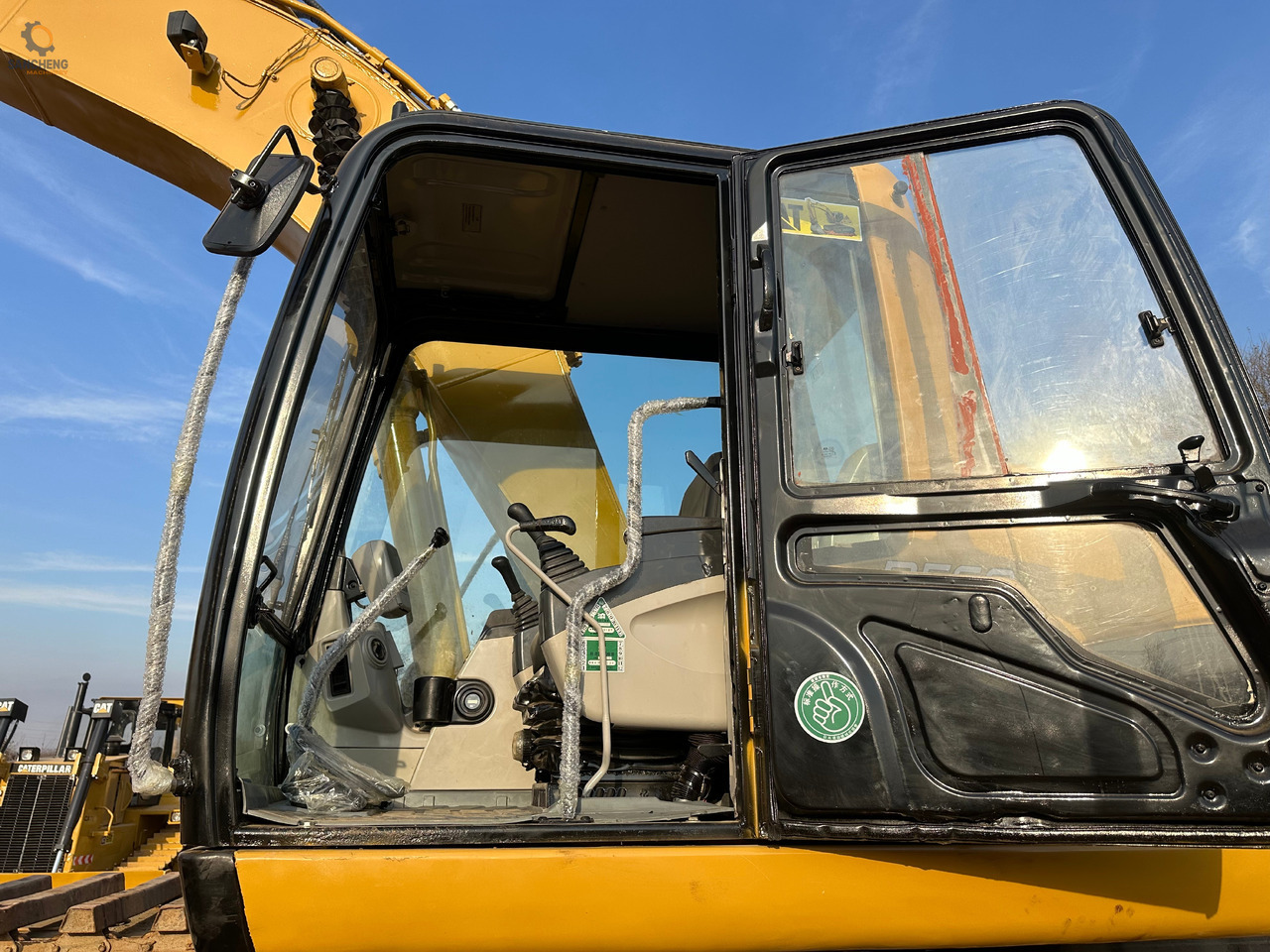 CATERPILLAR 320CL - Amphibious excavator: picture 5 CATERPILLAR 320CL - Amphibious excavator: picture 5
