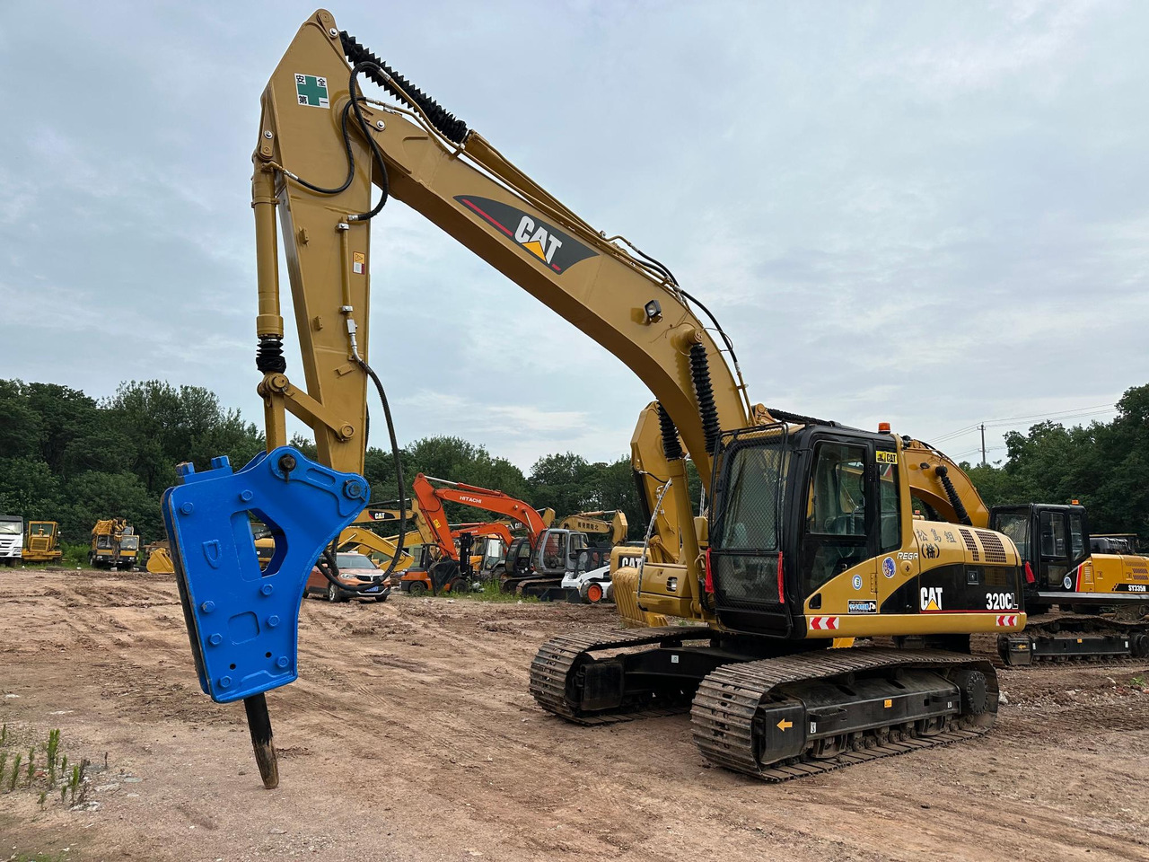 CATERPILLAR 320CL - Crawler excavator: picture 4 CATERPILLAR 320CL - Crawler excavator: picture 4