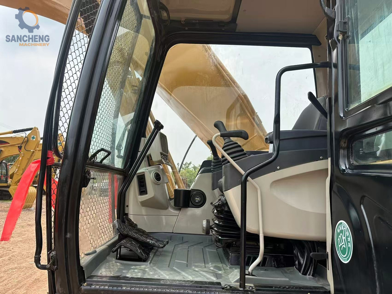 CATERPILLAR 325CL - Crawler excavator: picture 3 CATERPILLAR 325CL - Crawler excavator: picture 3