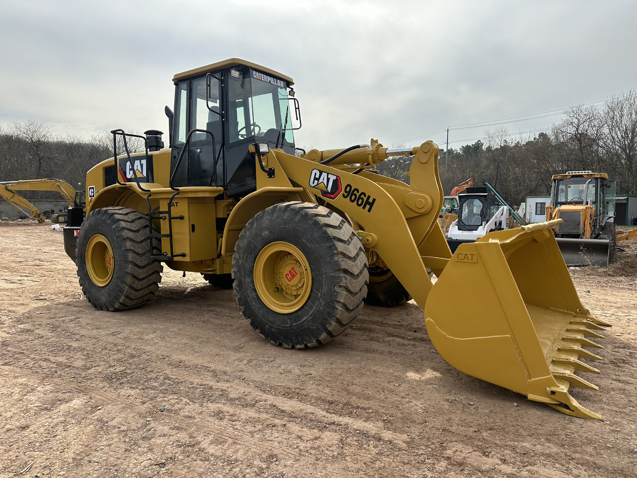 CATERPILLAR 966H - Wheel loader: picture 3 CATERPILLAR 966H - Wheel loader: picture 3