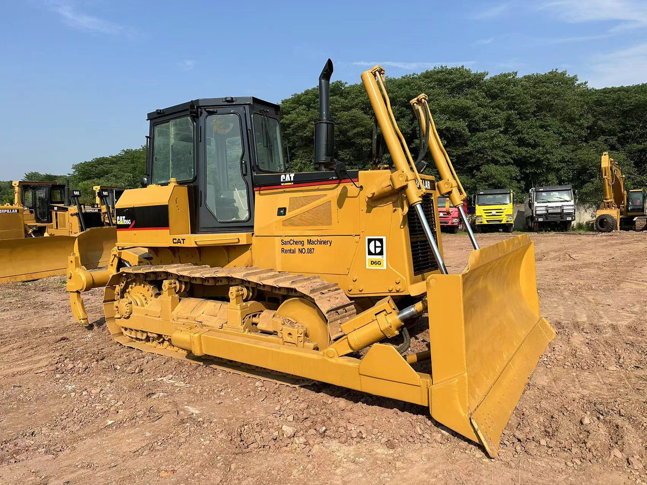 CATERPILLAR D6G Crawler Bulldozer - Bulldozer: picture 3 CATERPILLAR D6G Crawler Bulldozer - Bulldozer: picture 3