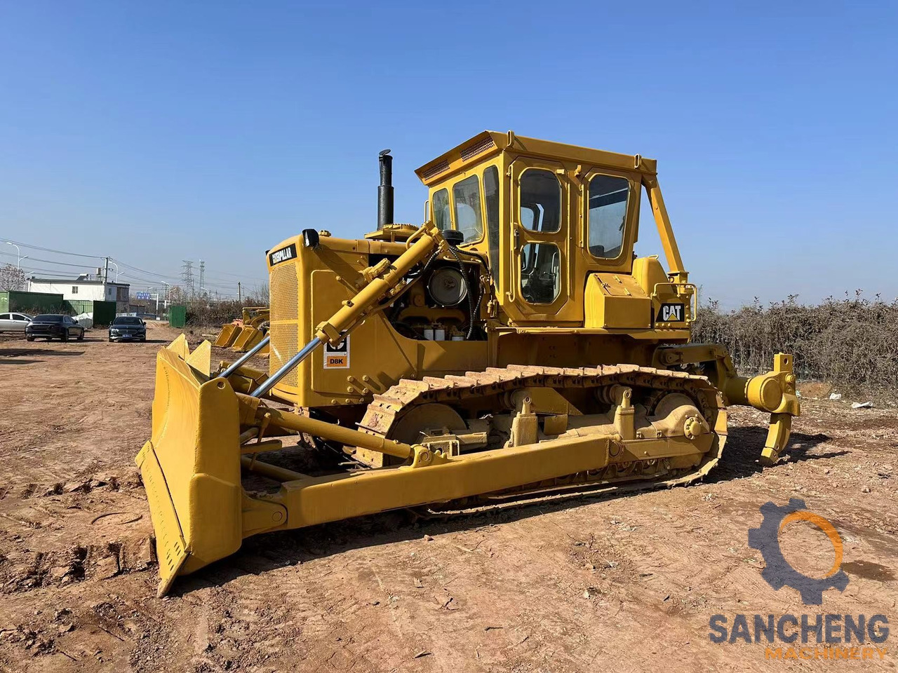 CATERPILLAR D8K - Bulldozer: picture 1 CATERPILLAR D8K - Bulldozer: picture 1
