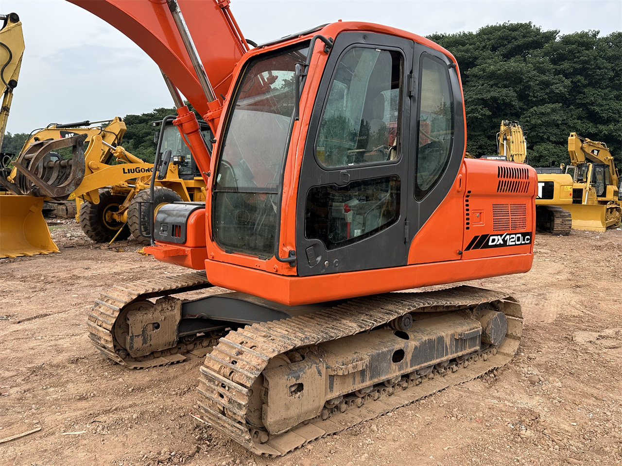 DOOSAN DX120 - Crawler excavator: picture 4 DOOSAN DX120 - Crawler excavator: picture 4