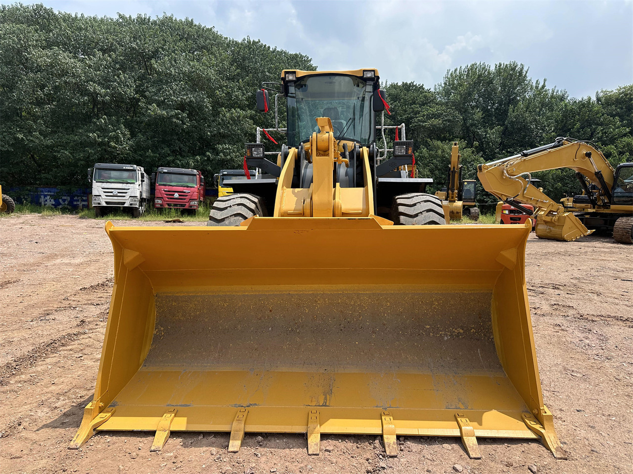 SDLG L956F - Wheel loader: picture 5 SDLG L956F - Wheel loader: picture 5