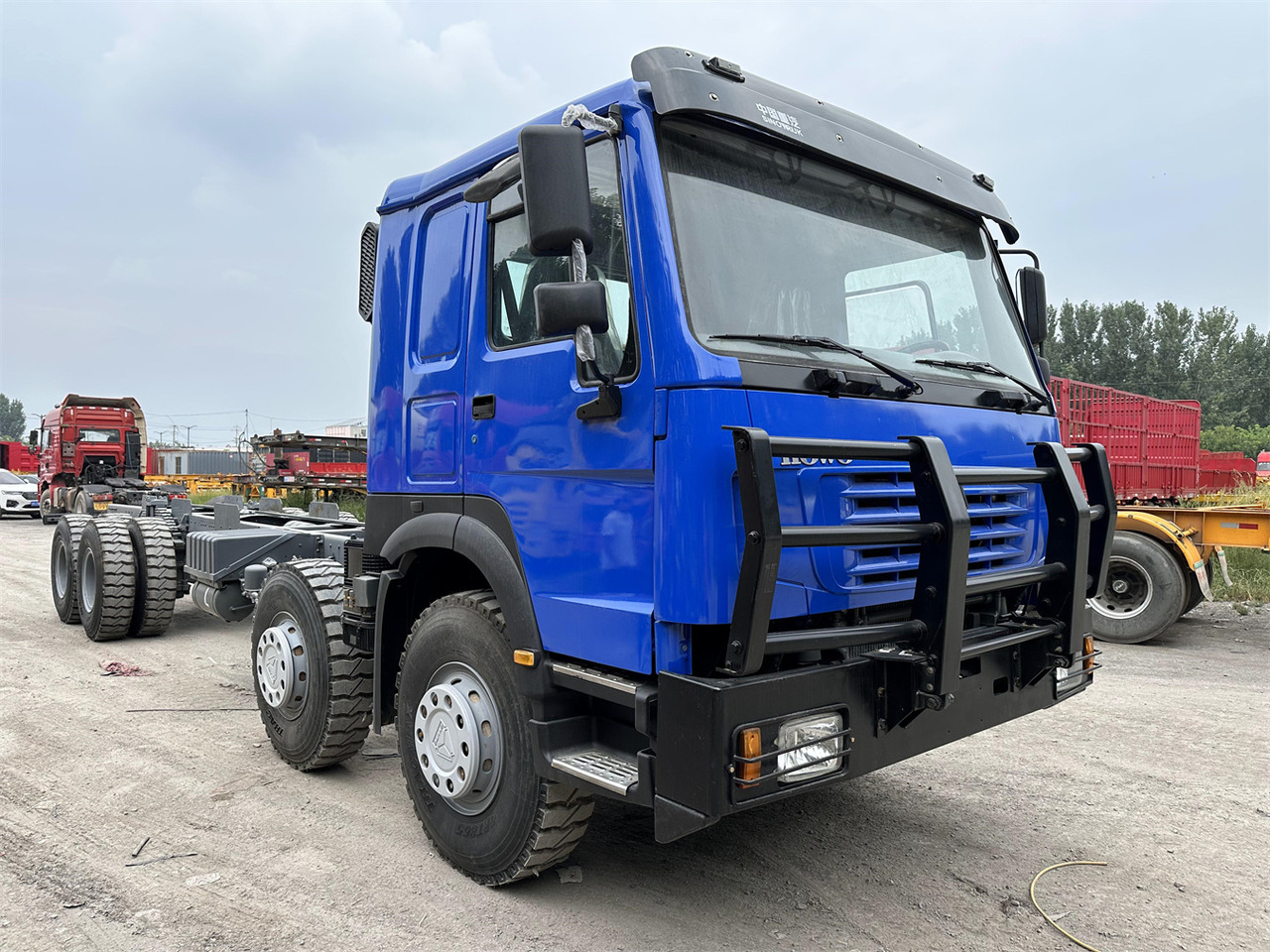SINOTRUK HOWO 371 Chassis truck - Cab chassis truck: picture 1 SINOTRUK HOWO 371 Chassis truck - Cab chassis truck: picture 1