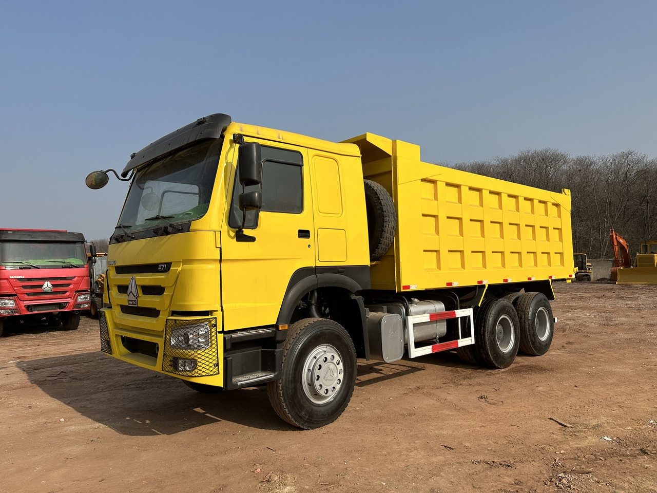 SINOTRUK Howo 6x4 Dump truck 371hp - Tipper: picture 2 SINOTRUK Howo 6x4 Dump truck 371hp - Tipper: picture 2