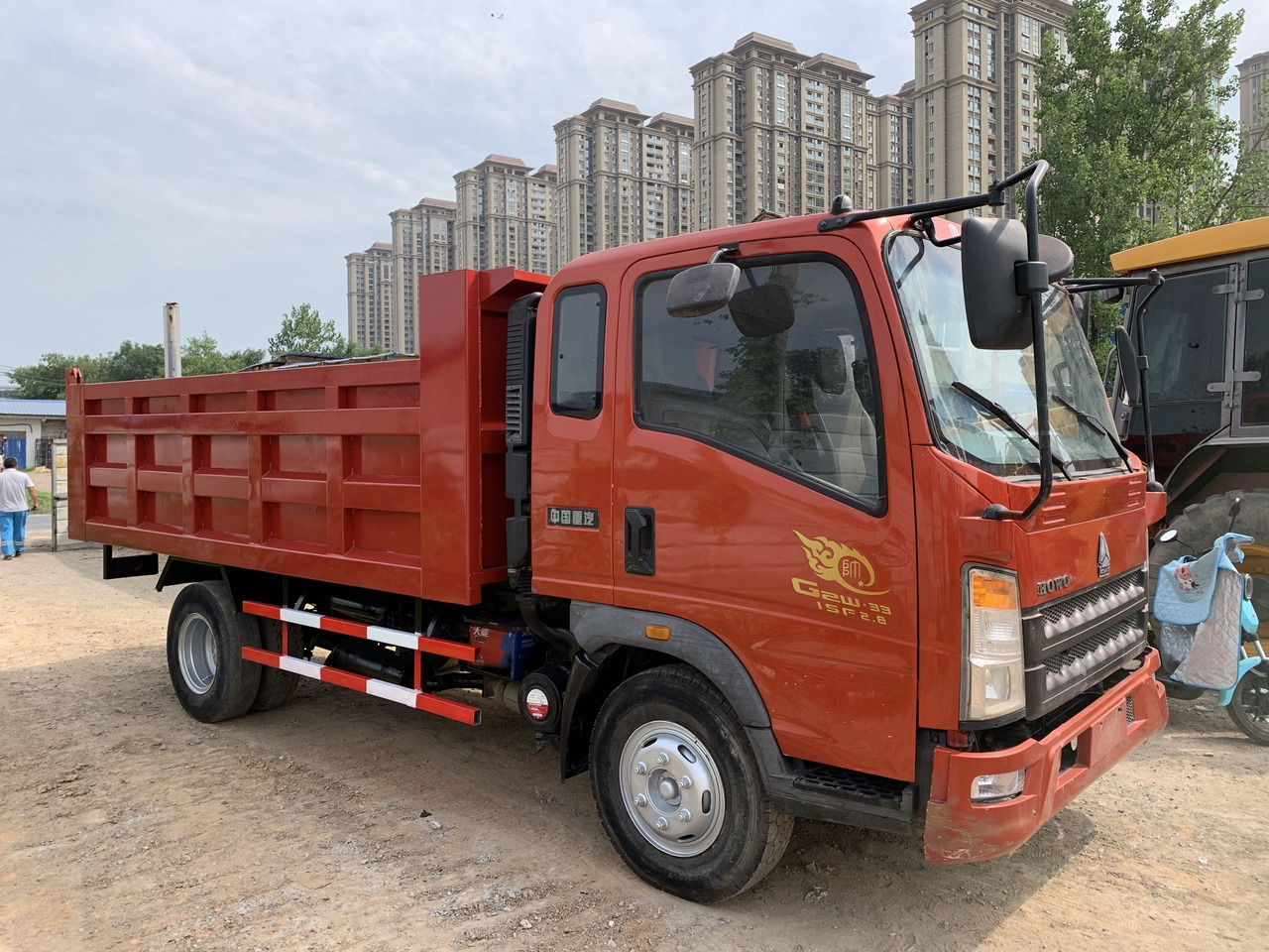 SINOTRUK Howo Dump truck 4x2 - Tipper: picture 2 SINOTRUK Howo Dump truck 4x2 - Tipper: picture 2