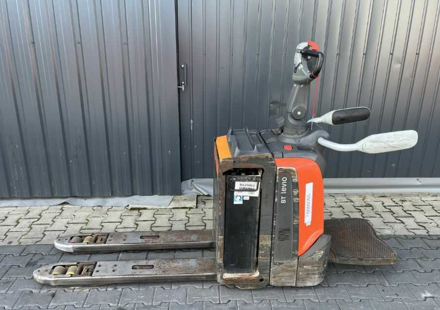 BT LPE200 - Pallet truck: picture 2 BT LPE200 - Pallet truck: picture 2
