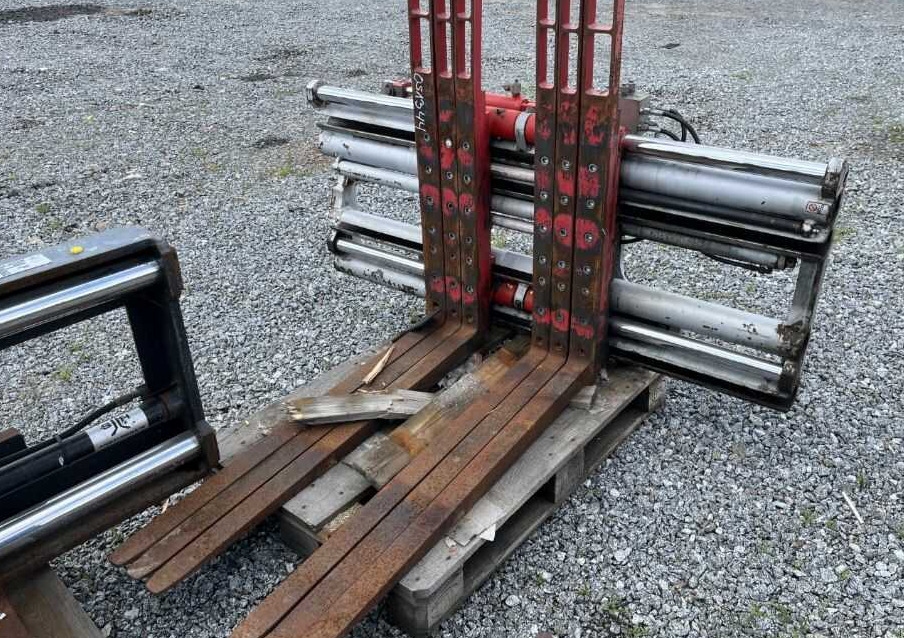 Durwen DRPK45C - Forks for Forklift: picture 1 Durwen DRPK45C - Forks for Forklift: picture 1