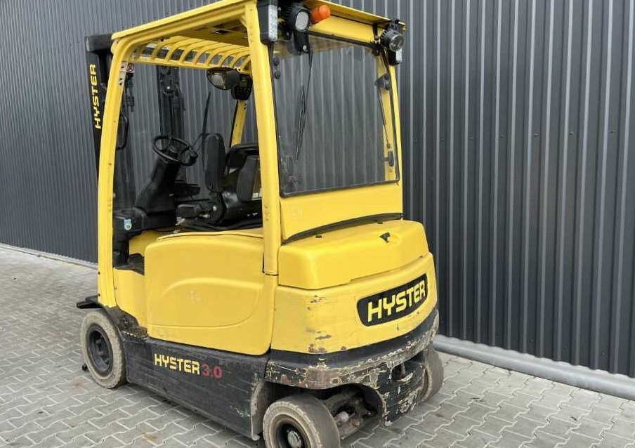Hyster J3.0XN - Electric forklift: picture 3 Hyster J3.0XN - Electric forklift: picture 3