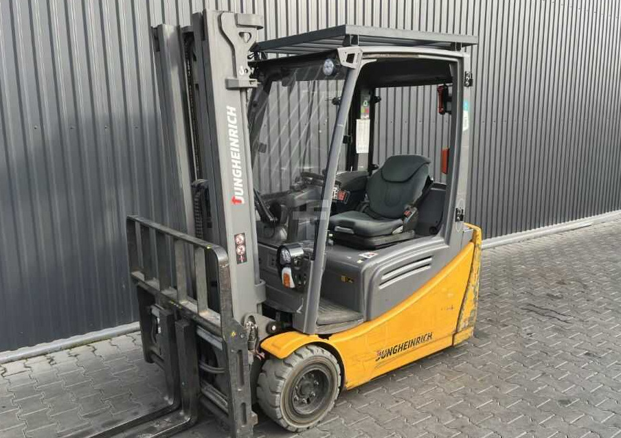 Jungheinrich EFG220 - Electric forklift: picture 1 Jungheinrich EFG220 - Electric forklift: picture 1
