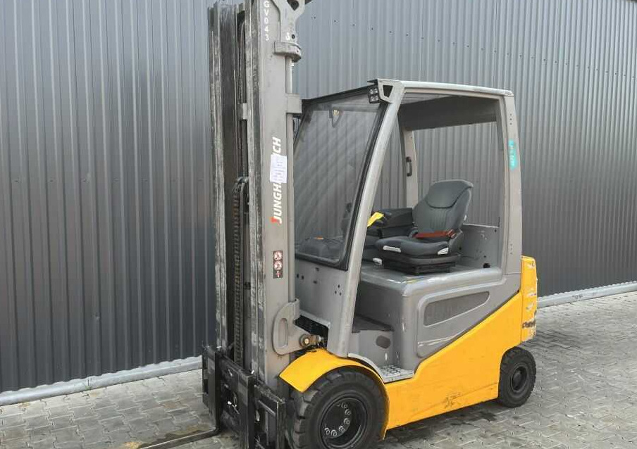 Jungheinrich EFG425k - Electric forklift: picture 1 Jungheinrich EFG425k - Electric forklift: picture 1