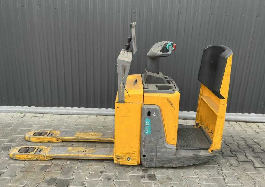 Jungheinrich ERE120 - Stacker: picture 2 Jungheinrich ERE120 - Stacker: picture 2
