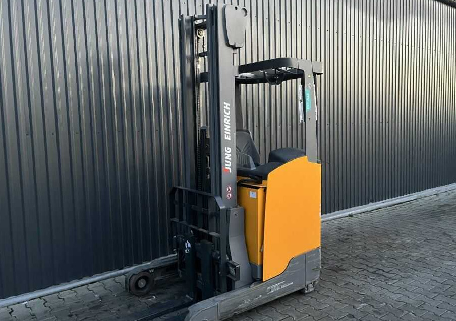 Jungheinrich ETV110 - Reach truck: picture 1 Jungheinrich ETV110 - Reach truck: picture 1