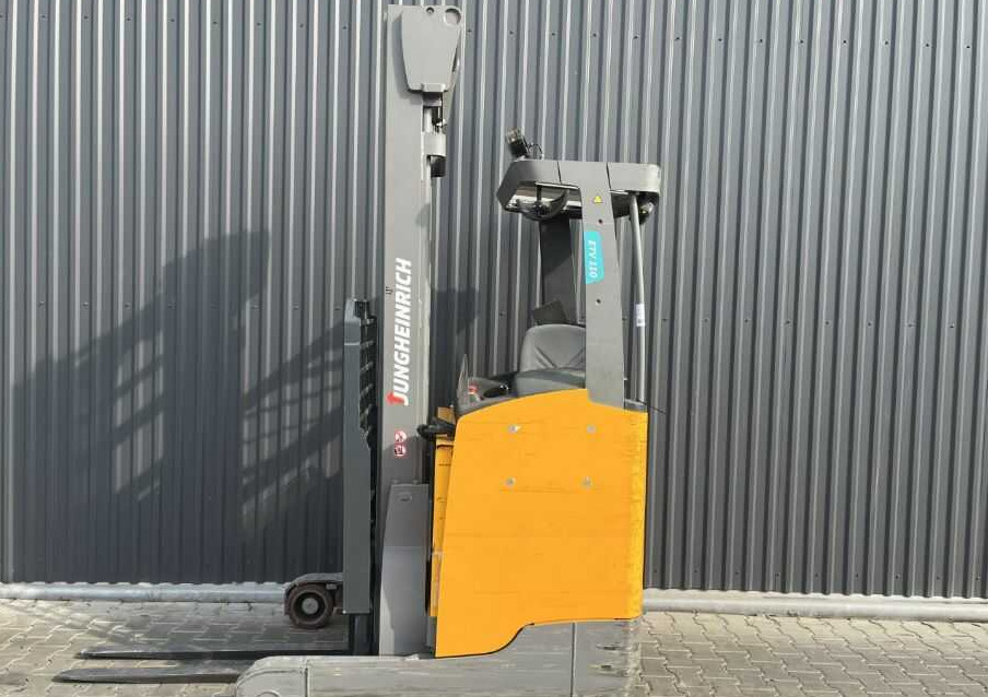 Jungheinrich ETV110 - Reach truck: picture 2 Jungheinrich ETV110 - Reach truck: picture 2