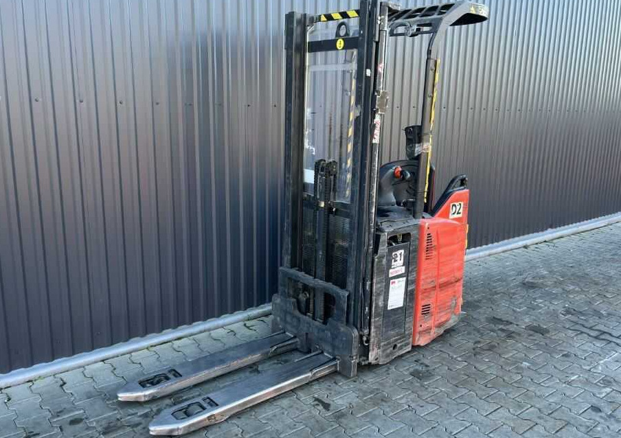 Linde D14SP - Stacker: picture 1 Linde D14SP - Stacker: picture 1