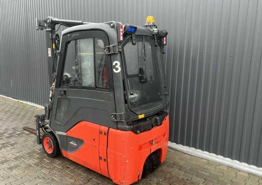 Linde E16-02 - Electric forklift: picture 3 Linde E16-02 - Electric forklift: picture 3