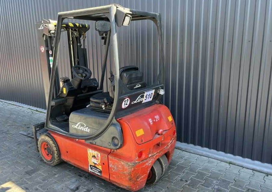 Linde E16C-02 - Electric forklift: picture 3 Linde E16C-02 - Electric forklift: picture 3