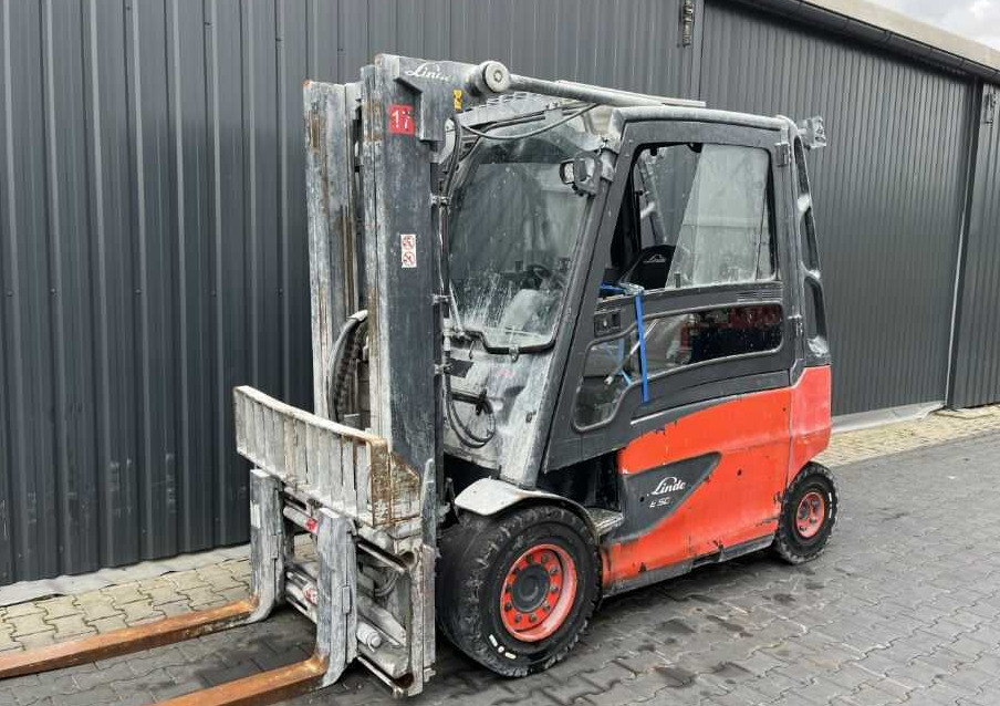 Linde E50HL-01 - Electric forklift: picture 1 Linde E50HL-01 - Electric forklift: picture 1