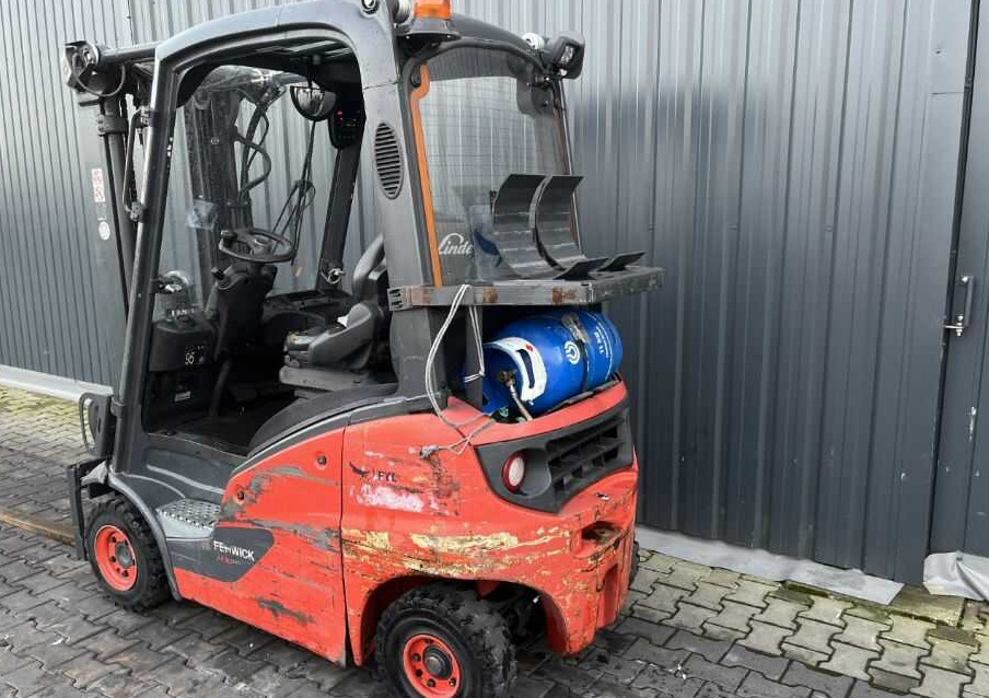 Linde H16T-01 - LPG forklift: picture 3 Linde H16T-01 - LPG forklift: picture 3