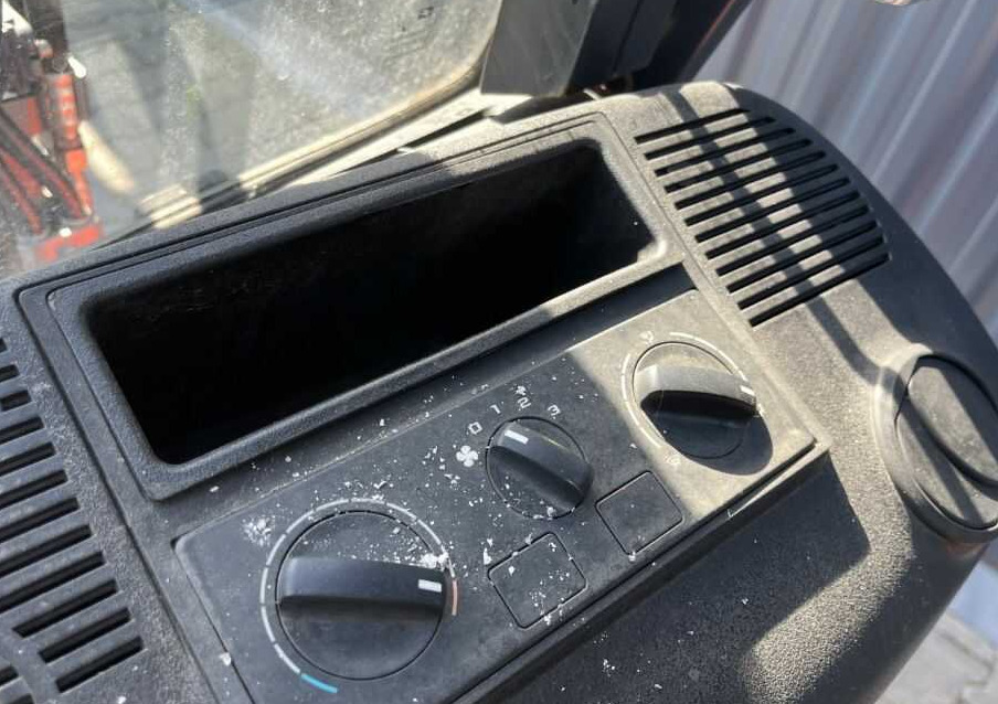 LPG forklift Linde H20T-01: picture 6