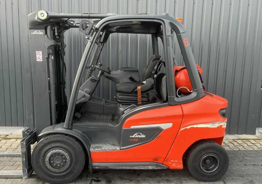 Linde H35T-01 - LPG forklift: picture 2 Linde H35T-01 - LPG forklift: picture 2