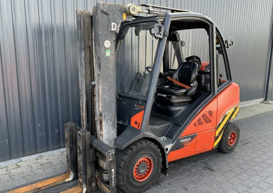 Linde H35T-02 - LPG forklift: picture 1 Linde H35T-02 - LPG forklift: picture 1
