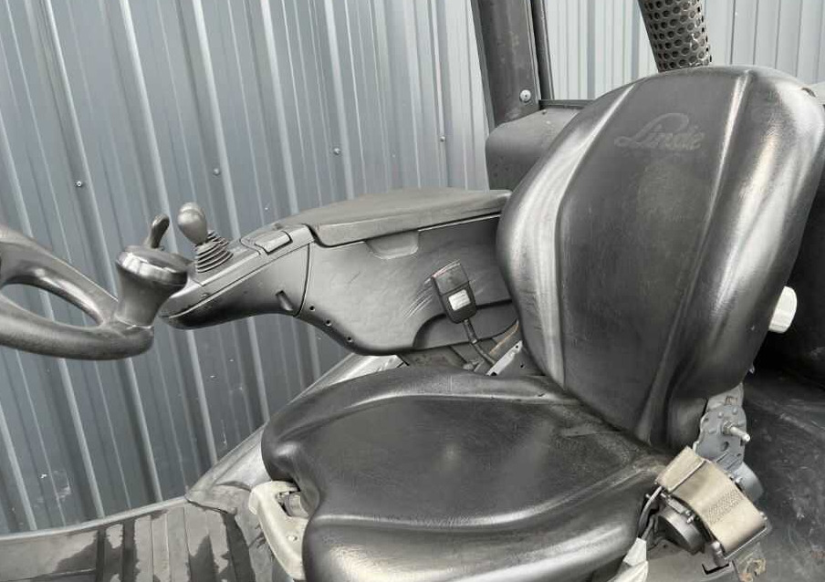 Diesel forklift Linde H50D-01: picture 7