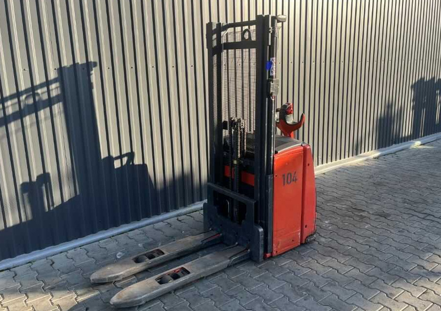 Linde L14 - Stacker: picture 1 Linde L14 - Stacker: picture 1