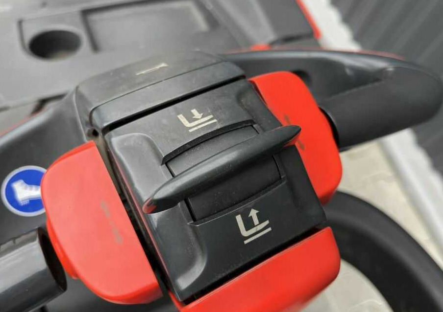 Linde L14AP - Stacker: picture 1 Linde L14AP - Stacker: picture 1